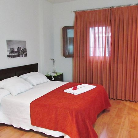 Apartamentos Turisticos Las Nieves Granada Phòng bức ảnh