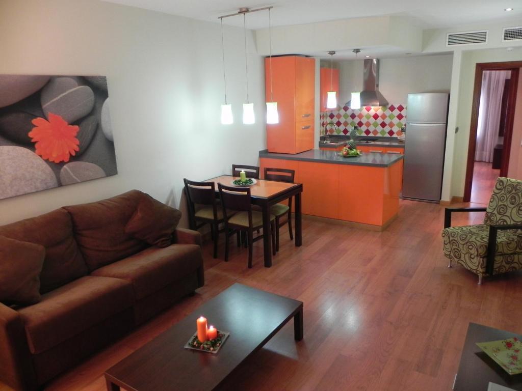 Apartamentos Turisticos Las Nieves Granada Phòng bức ảnh