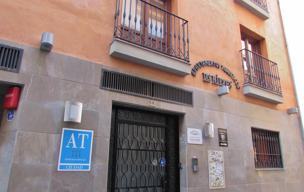 Apartamentos Turisticos Las Nieves Granada Ngoại thất bức ảnh