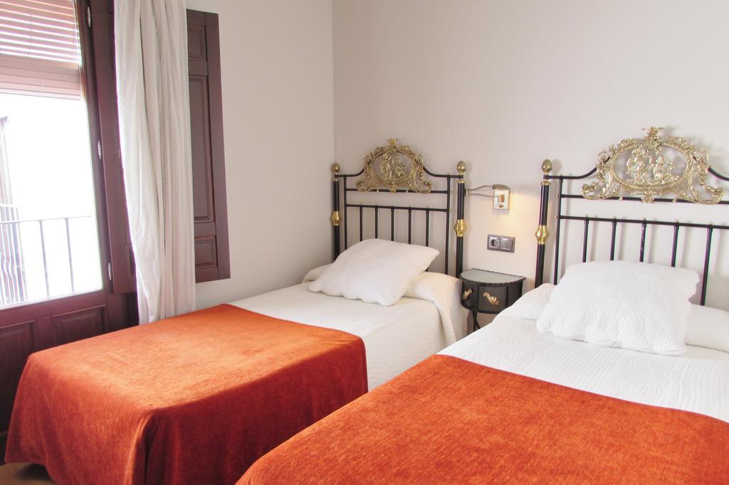 Apartamentos Turisticos Las Nieves Granada Ngoại thất bức ảnh