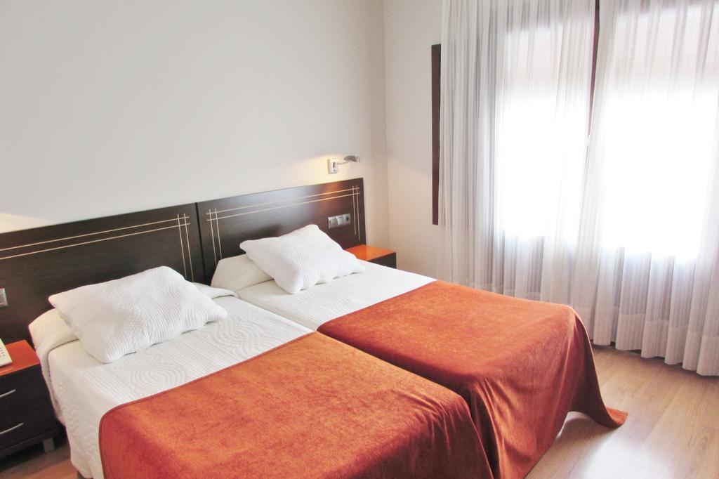 Apartamentos Turisticos Las Nieves Granada Ngoại thất bức ảnh