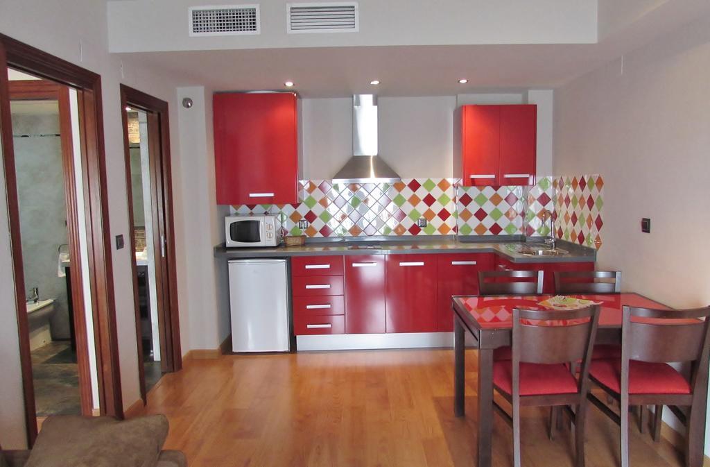 Apartamentos Turisticos Las Nieves Granada Ngoại thất bức ảnh