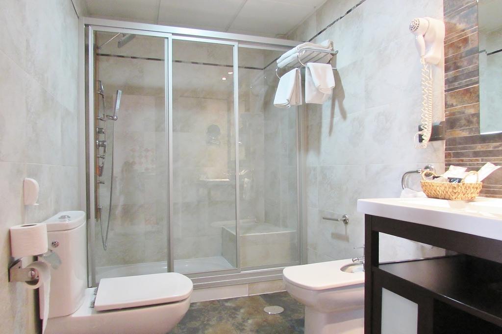 Apartamentos Turisticos Las Nieves Granada Ngoại thất bức ảnh